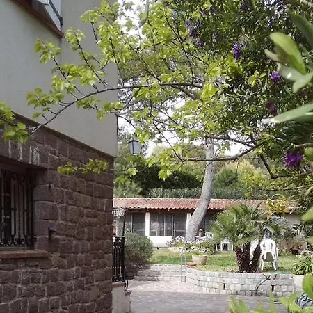 Le La Licorne Holiday home